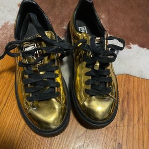 Gold puma woman sneakers